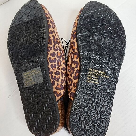 9W Torrid Brown Leopard Lined Slip On Mule Flat Faux Fur Faux Suede Wide Width - Picture 7 of 8